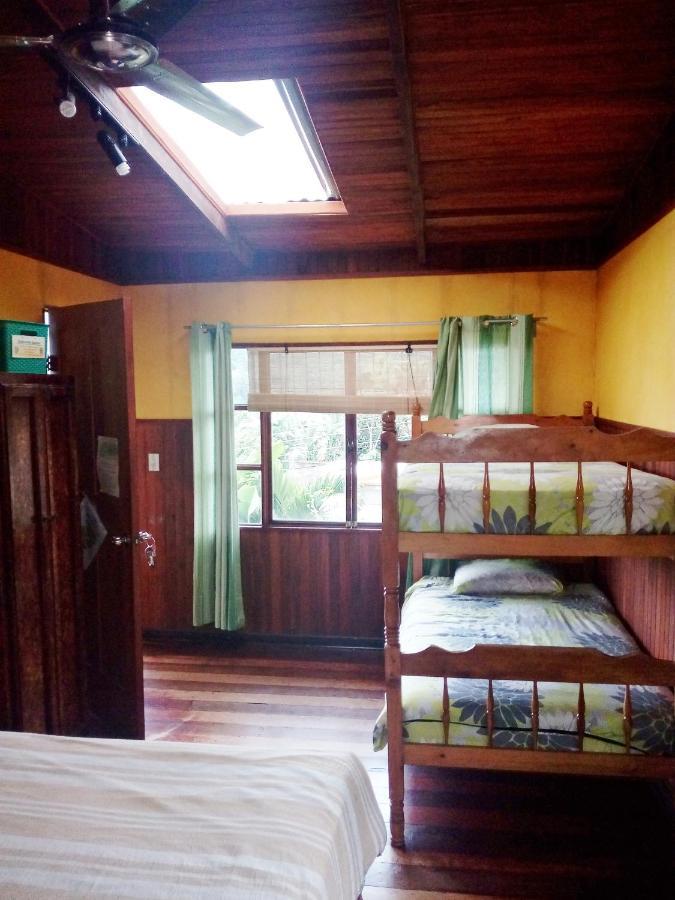 Montana Linda Guest House Оросі Екстер'єр фото